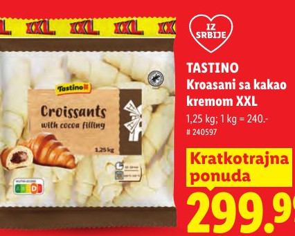 Croisants with cocoa filling